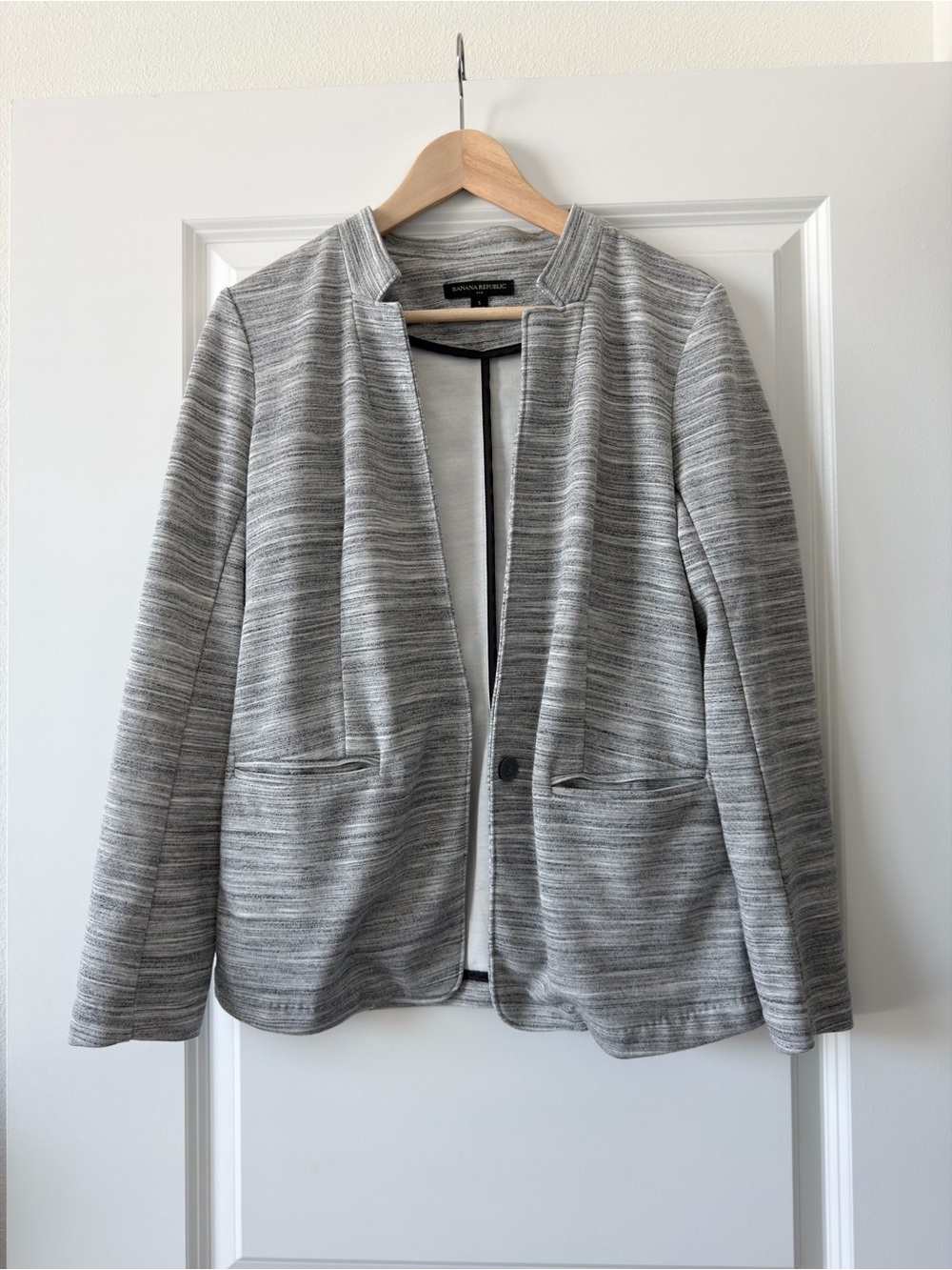 Banana Republic Heather Gray Open-Front Knit Blazer